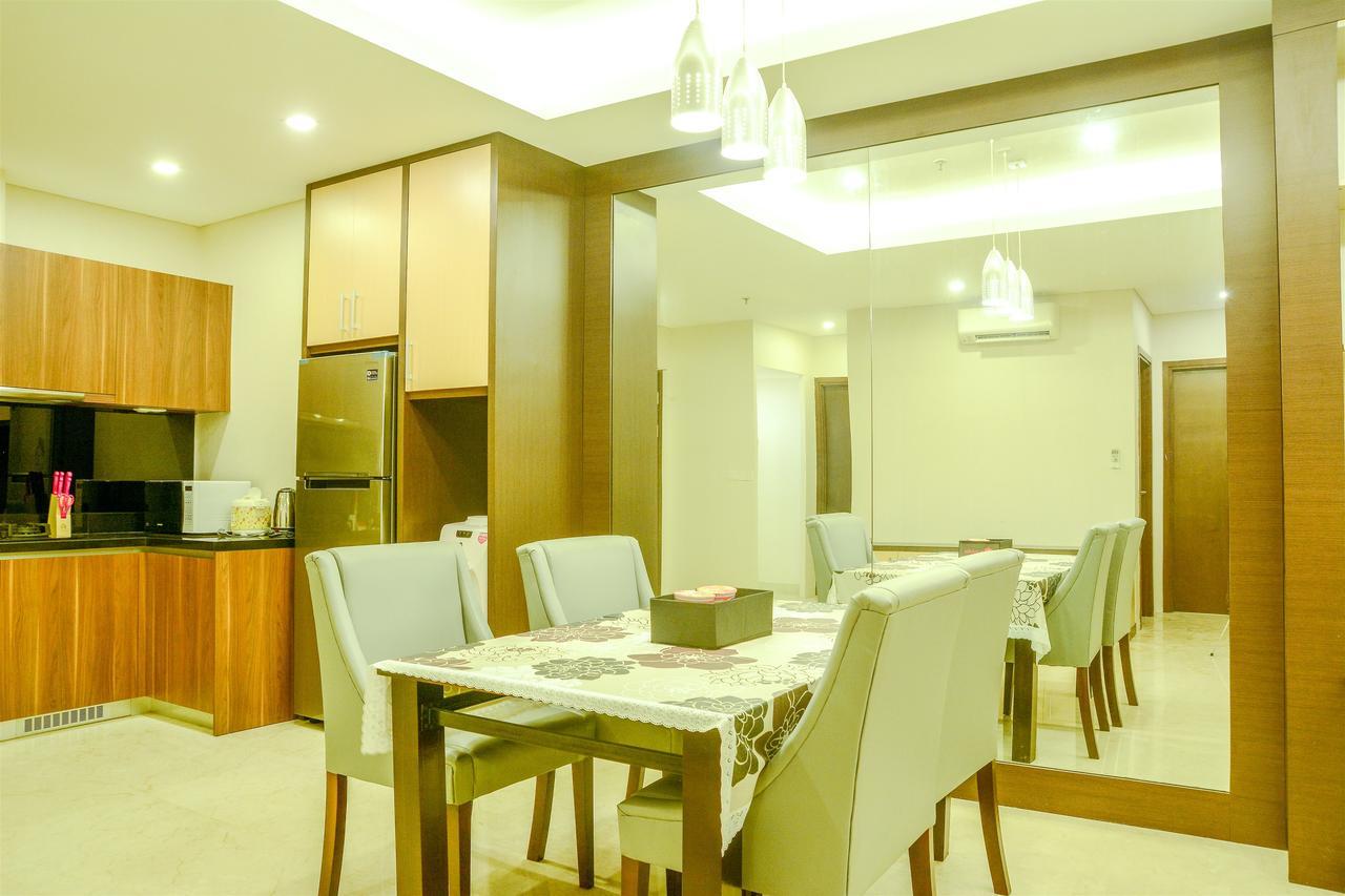 Spacious And Modern 2Br L'Avenue Apartment By Travelio ジャカルタ エクステリア 写真